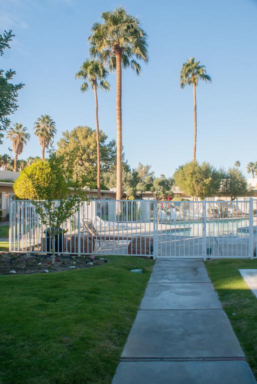 Tuscany Manor Palm Springs Buitenkant foto